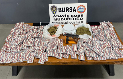 Bursa'da Uyuşturucu Ve Silah Ele Geçirildi, Şüpheli Yakalandı.