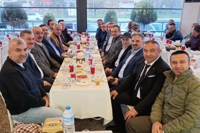 Karadenizliler Çalışkan Yapı'da Buluştu: STK, İş İnsanı ve Siyasetçi Zirvesi